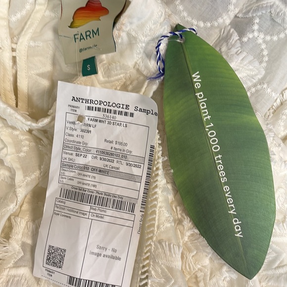 New Women’s Farm Rio Ivory 3D Stars Blouse For Anthropologie!!🔥🔥🔥 - Picture 14 of 16